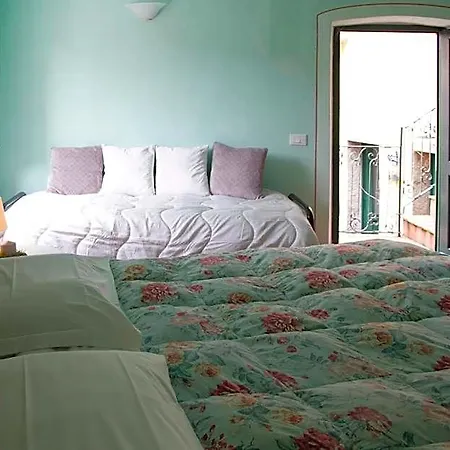 La Del Podesta Cinque Terre Oda ve Kahvaltı 3*