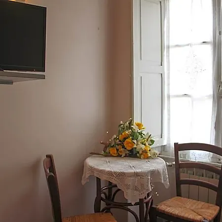 La Del Podesta Cinque Terre Oda ve Kahvaltı La Spezia