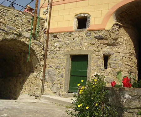 La Del Podesta Cinque Terre Manarola