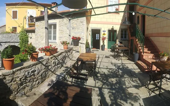 La Del Podesta Cinque Terre 3*